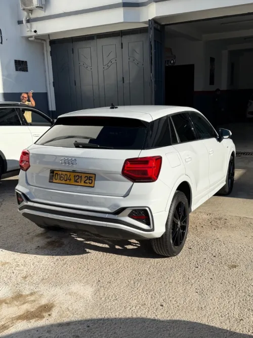 Audi Q2 2021 S line