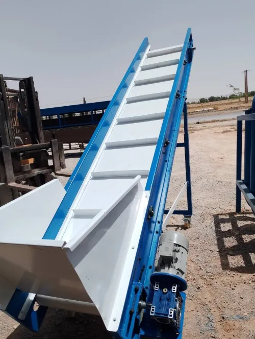 tapis convoyeur des  matériaux de 4 mètre 