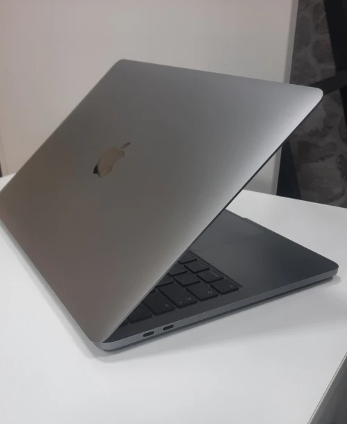 Macbook Pro 2020