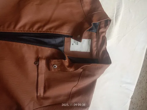 A vendre   jacket homme marron tabac simili cuir col officier 
