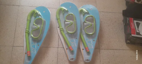 Masquee et tuba de plongée