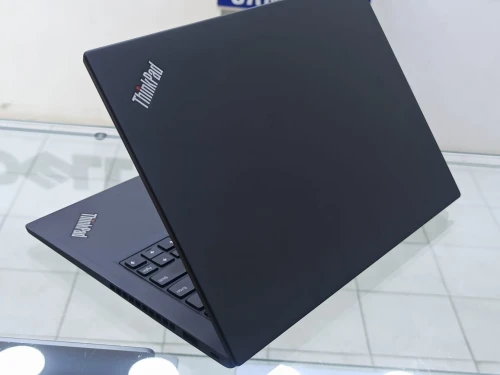 LENOVO THINKPAD X390