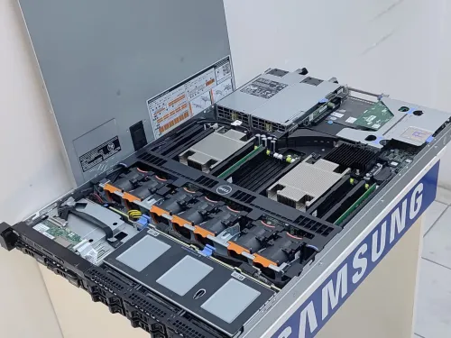 SERVEUR DELL POWEREDGE R630 CPU 2*Xeon E5-2630 V3 RAM 16GB DISQUE DUR 2*1TB (USED)