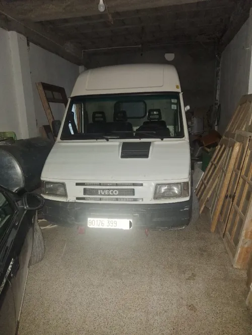 fourgon fourgou iveco ايفكو افكو 1999