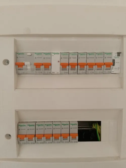 Électricité bâtiment industriel electrician bâtiment كهرباء منازل كهربائي معماري