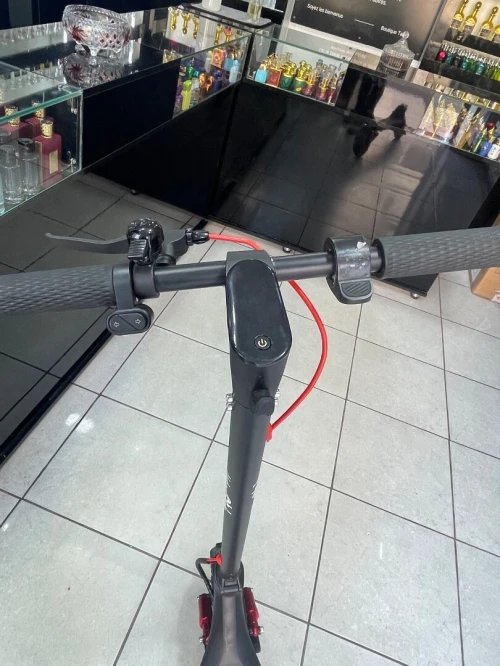 Trottinette électrique urban glide 100shark