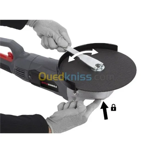 POWE20030 MEULEUSE D'ANGLE 2200W 230MM