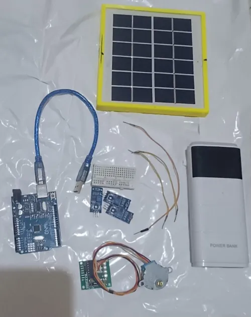 Arduino uno+step motor+capture+panou solar+power bank