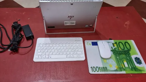 HP Elite X2 G4 3k 4G i7 8th
