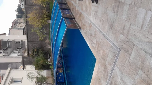 Policarbonentte pirgola