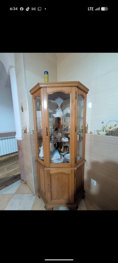 Meuble bois hêtre  a vendre Bordj el bahri