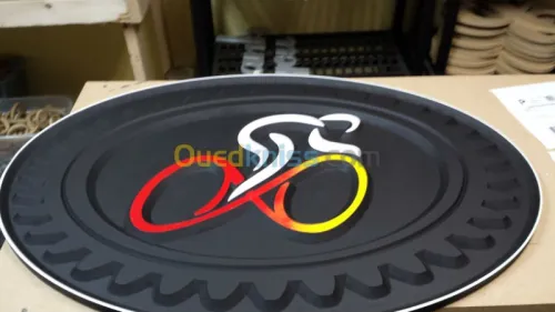 seculpture, gravure et decoupage 