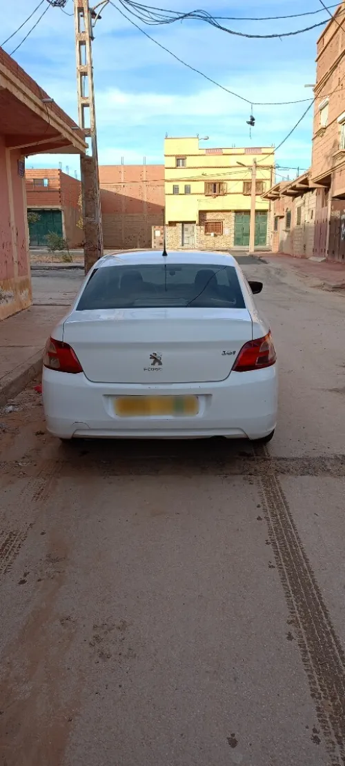 Peugeot 301 2014 Active