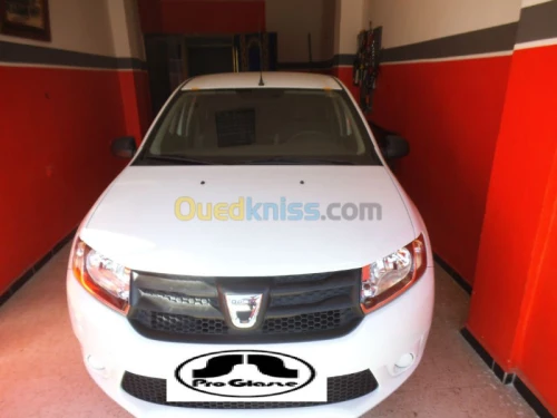 PARE BRISE QQ DFM SPARK CLIO2&3&4 peugeot 206 207 208 Picanto .........  