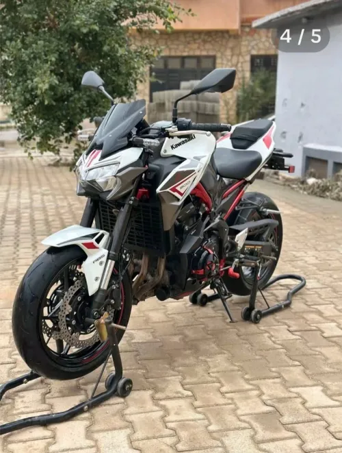 Kawasaki kawazaki Z900 2022