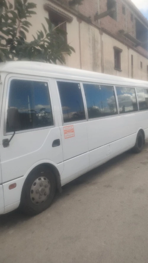 Mitsubishi rose Roza 2015