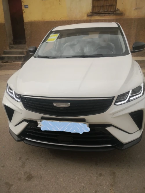 Geely Coolray 2025 