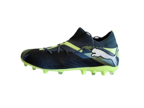 Soulier de foot PUMA Future 7 match 