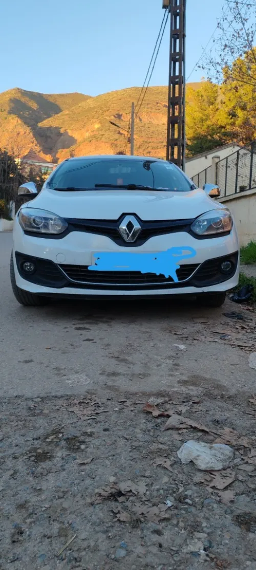 Renault Megane 3 2013 Play