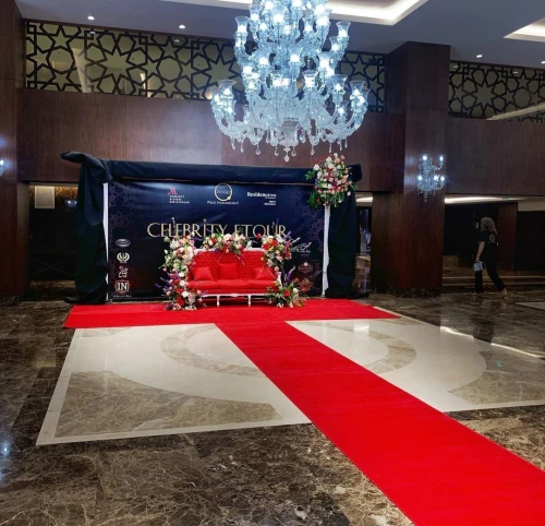 Tapis Rouge Officiel 