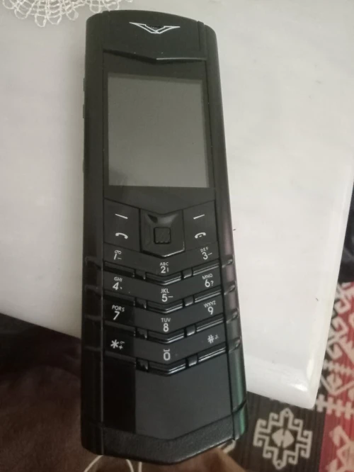 Vertu mobile 