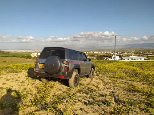 Nissan Patrol 2010 Super Safari