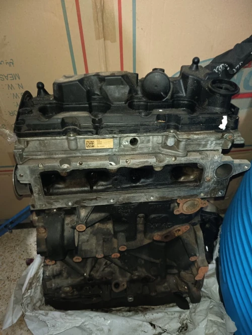 bâtiment moteur 2.0 TDi 04L