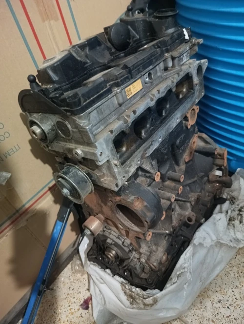 bâtiment moteur 2.0 TDi 04L