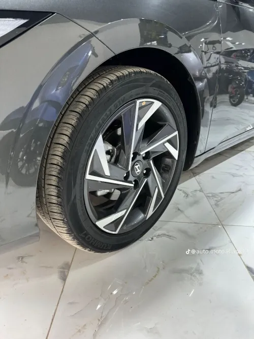 Hyundai Elentra 2025 