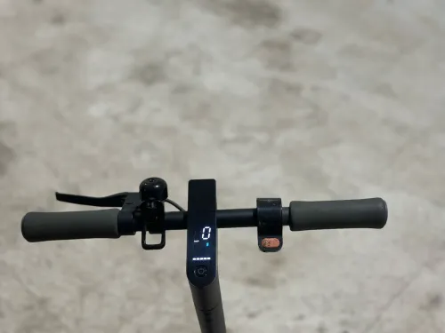 Mi essentielle Trottinette électrique 