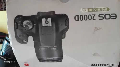 Canon eos 2000D