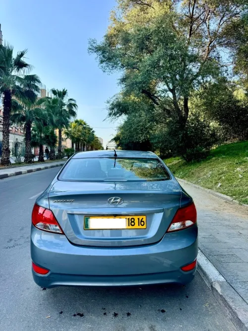 Hyundai Accent RB  4 portes 2018 Accent RB  4 portes