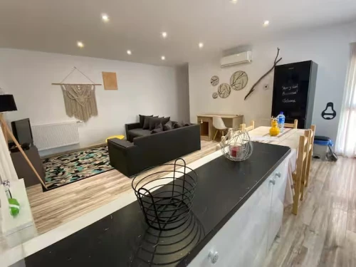 Location vacances Appartement F3 Alger Bouzareah