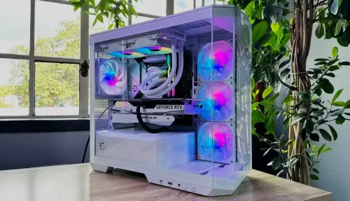 BOÎTIER GAMING MSI MAG PANO M100R PZ (BLACK & WHITE)