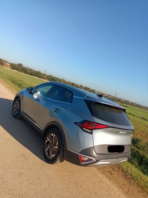 Kia Sportage restylé 2023 Hybrid essence