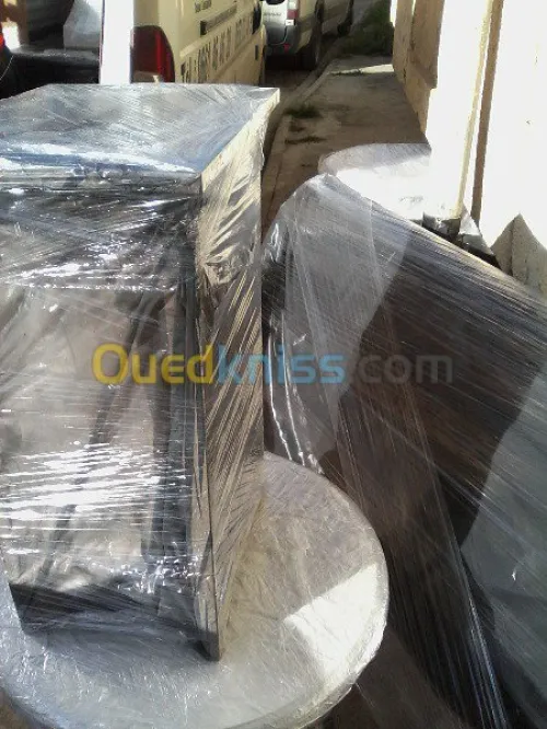 DEMENAGEMENT /TRANSPORT /MANUTENTIONS