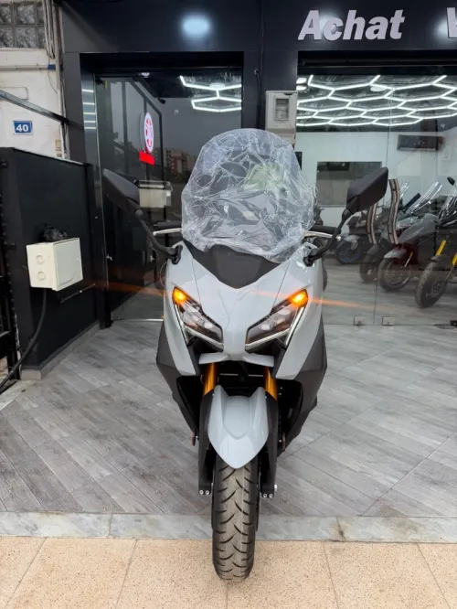 Yamaha Tmax 563 2026