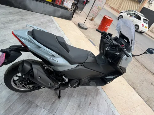 Yamaha Tmax 563 2026