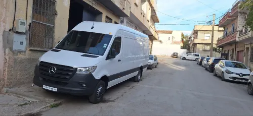 Mercedes 516 cdi 