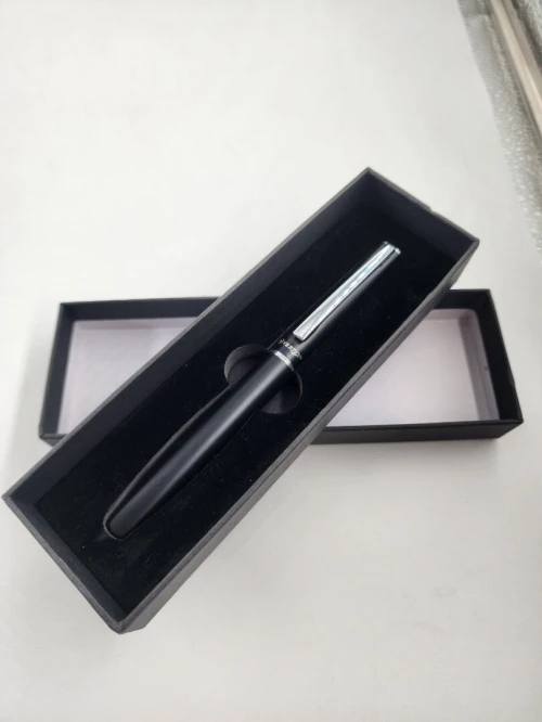 Parures stylos luxe métallique
