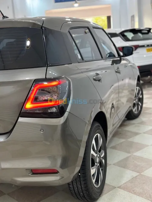 Suzuki SWIFT 2025 Glx toute options
