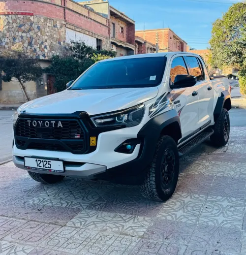 Toyota Hilux 2024 GR