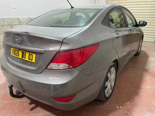 Hyundai Accent RB  4 portes 2018 GL+