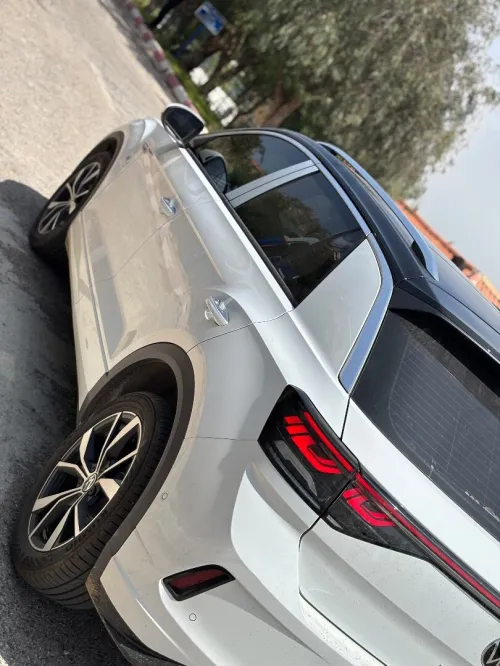 Volkswagen T-Roc 2025 R-Line 