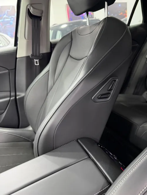 Volkswagen Passat 2025 Pro