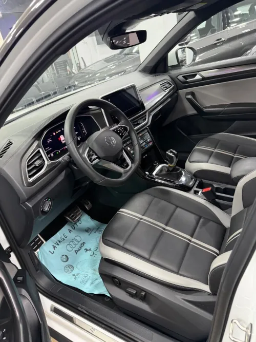 Volkswagen T-Roc 2025 R-Line 