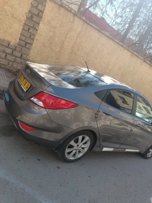 Hyundai Accent RB  4 portes 2018 Accent RB  4 portes