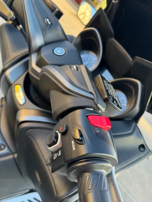 Yamaha Tmax 560 tech max 2022