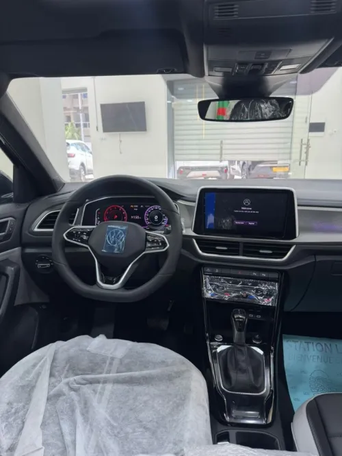 Volkswagen T-Roc 2025 