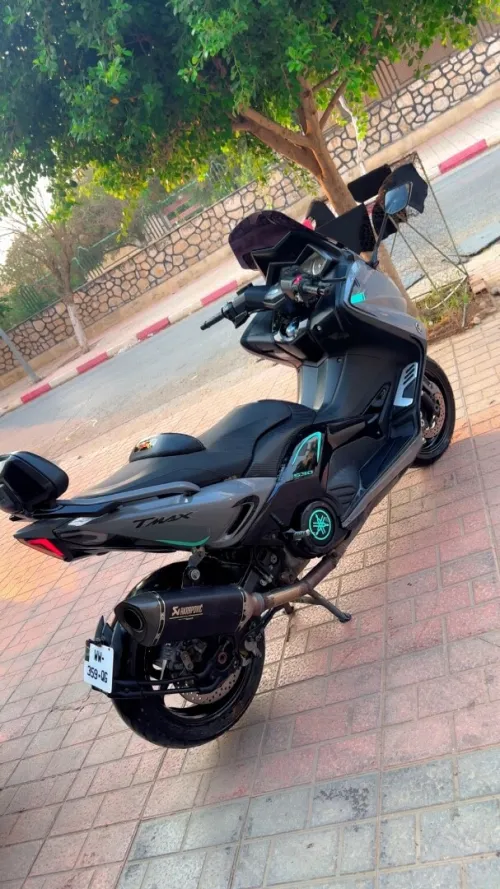 Yamaha T max 530 2016